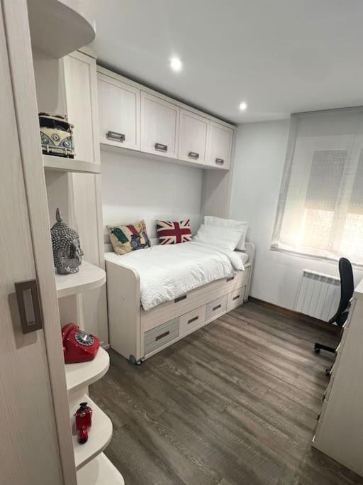 Apartamento Centrico Con Terraza Ebi02919 ポルトゥガレテ エクステリア 写真